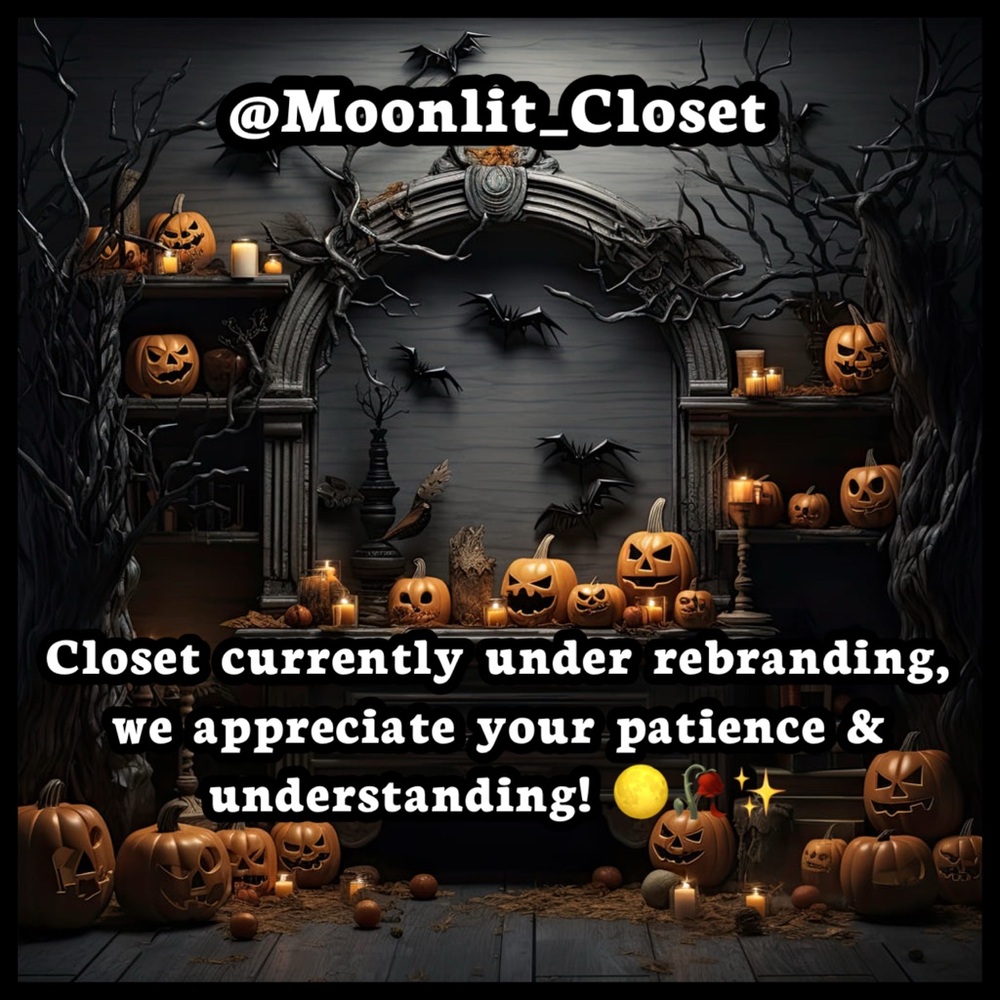 Welcome to @Moonlit_Closet! 🖤